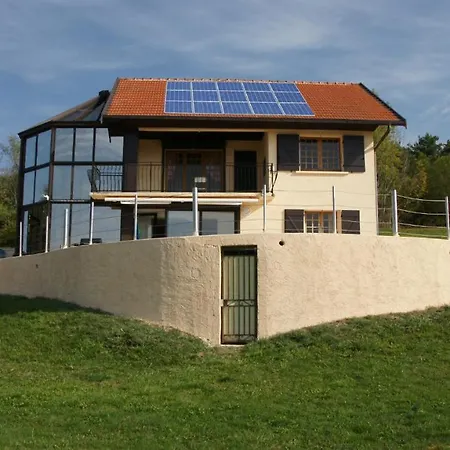 Les Lacustres Holiday home